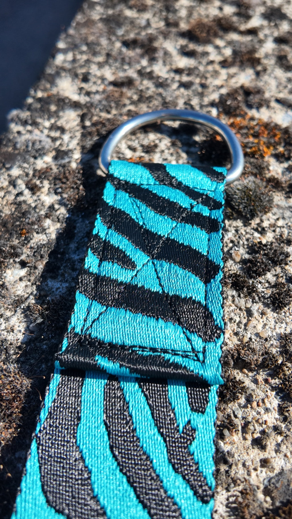 Zebra Head Strap blue and black detail – Archival Custom Shop